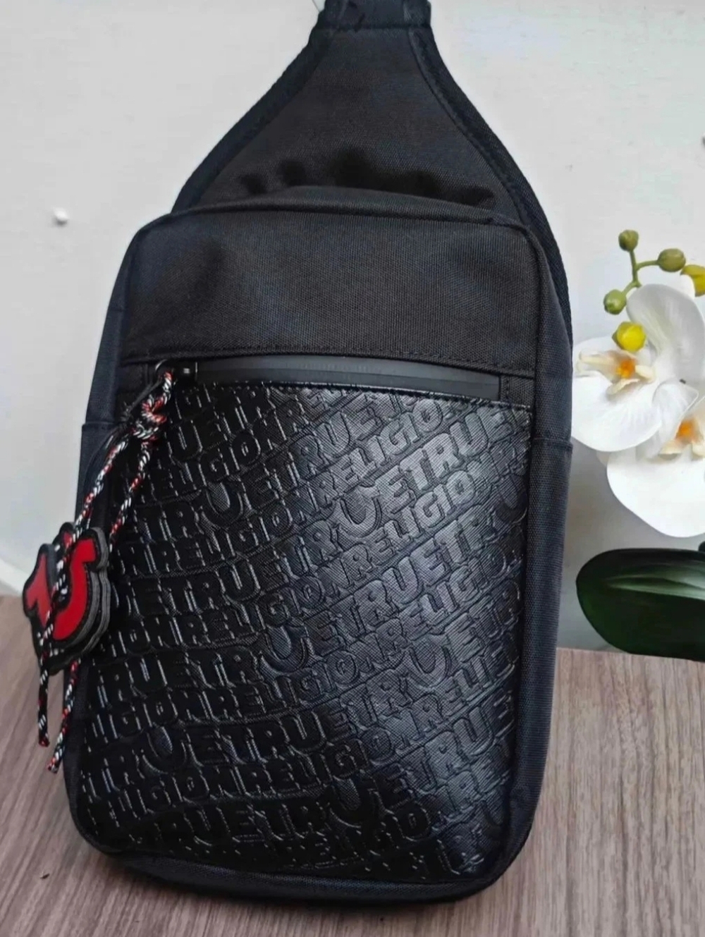 True Religion Men's Black Crossbody Sling Bag - Picture 2 of 5
